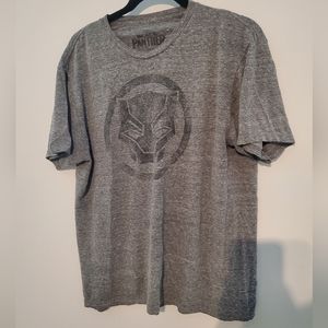 Black Panther Gray Minimalist Logo T-shirt